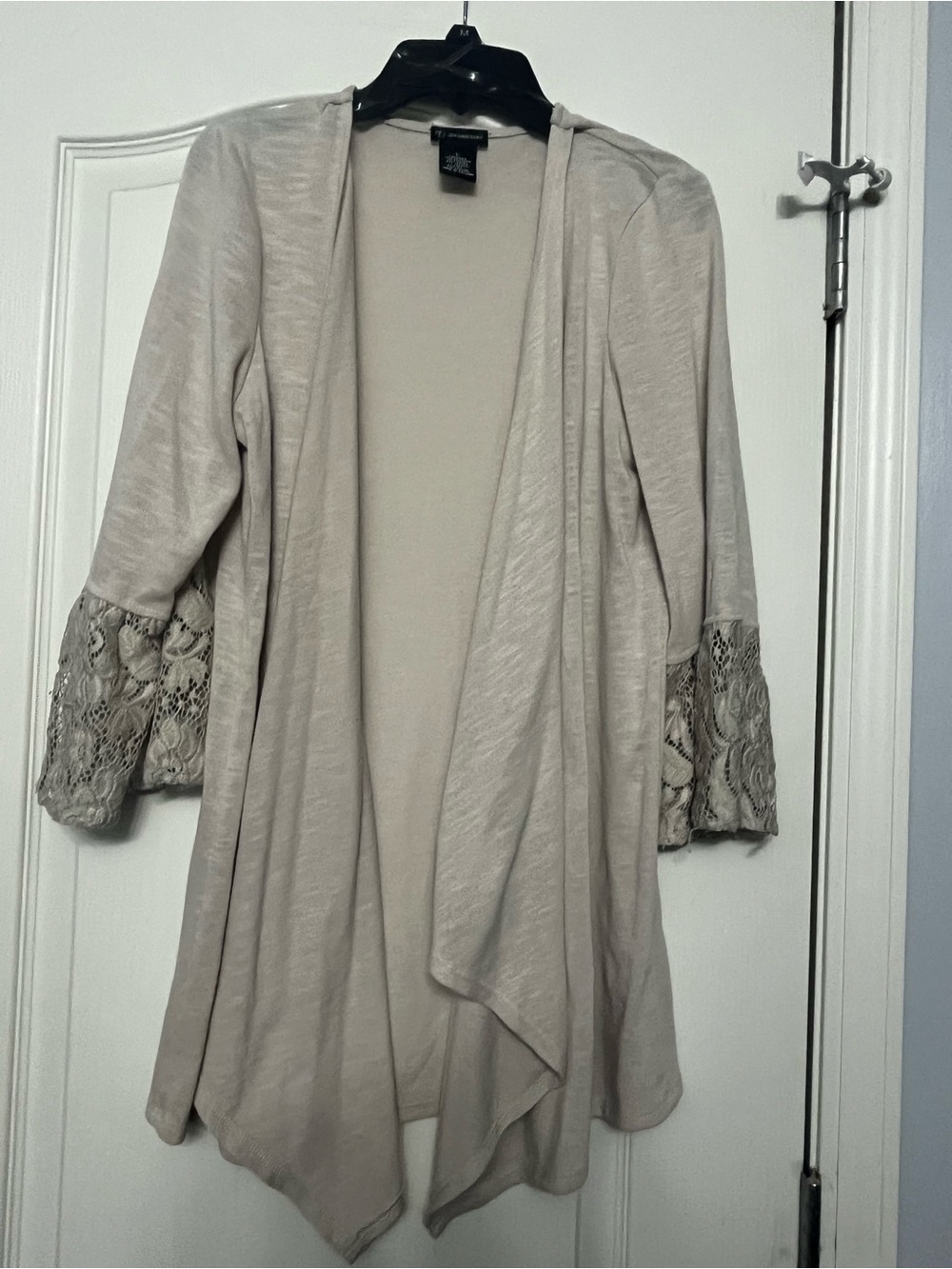 New Directions Light Taupe Open Cardigan with Lace Trim 3/4 Bell Sleeves